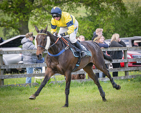 Race 6 - The sir James Shuckburgh Restricted race (57 of 85)
