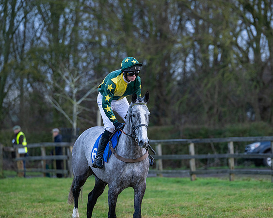 Race 7  -  The Maiden Conditions Race (36 of 190)