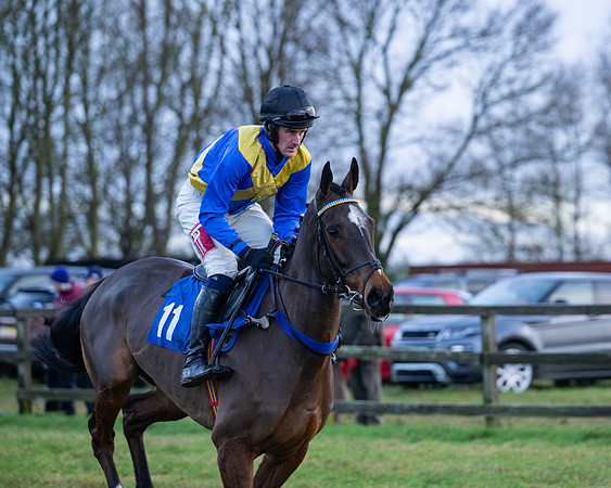 Race 7  -  The Maiden Conditions Race (49 of 190)