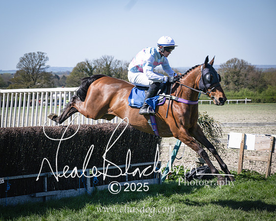 Race 3 - Grassroots riders (29 of 83)