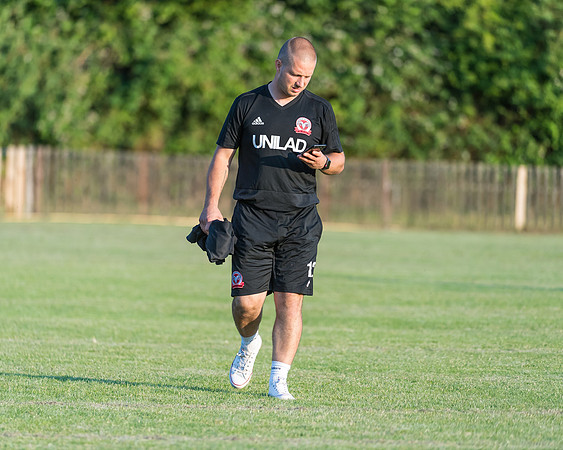 Aylesbury 0 v 2 Rams  (5 of 190)
