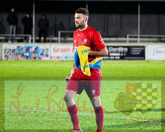 Chesham 2 Hampton and Richmond Borough 1 (371 of 401)