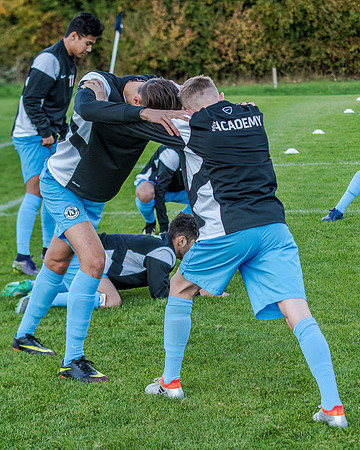 AFC Oaklands v Bengeo Trinity - Warm Up (78 of 109)
