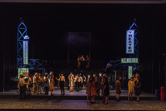 Guys and Dolls  (5 of 753)