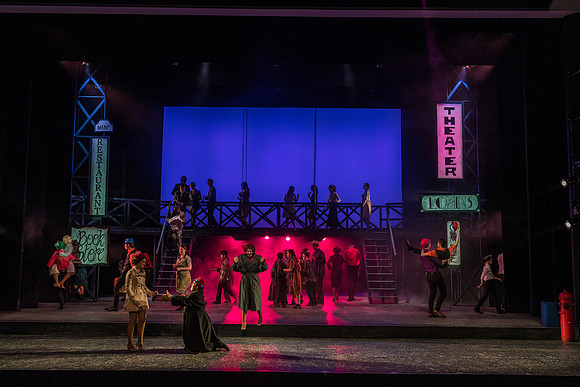 Guys and Dolls  (10 of 753)