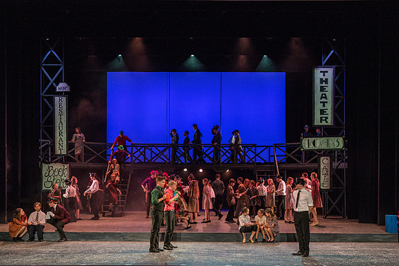 Guys and Dolls  (46 of 753)