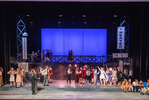 Guys and Dolls  (77 of 753)