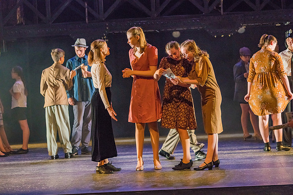 Guys and Dolls Thursday (3 of 544)
