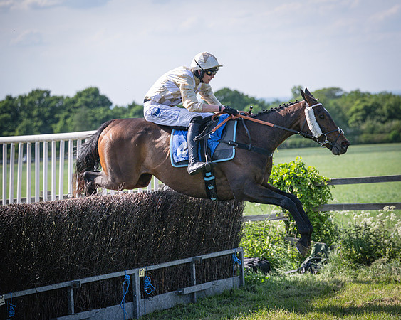 Race 4 Empire De Maulde - Seb Mead winners of The Perry’s of Aylesbury Jaecoo Men’s Open Race (140 of 190)
