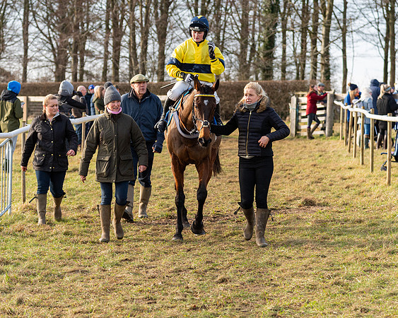 Race 4 - Maiden (93 of 118)