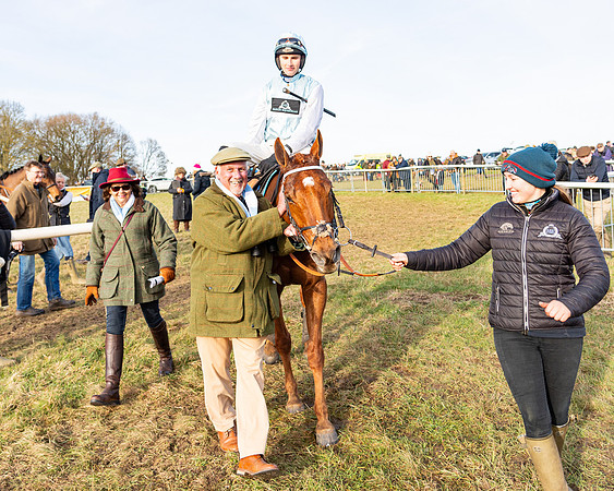 Race 4 - Maiden (104 of 118)