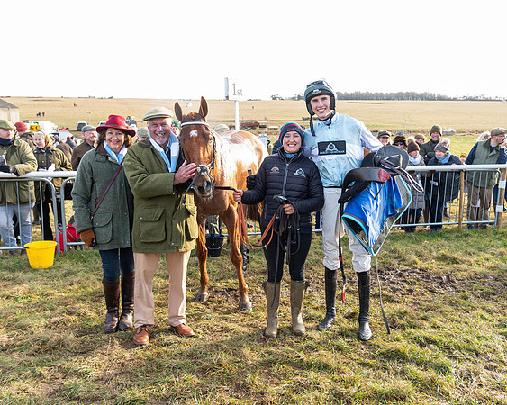 Race 4 - Maiden (116 of 118)