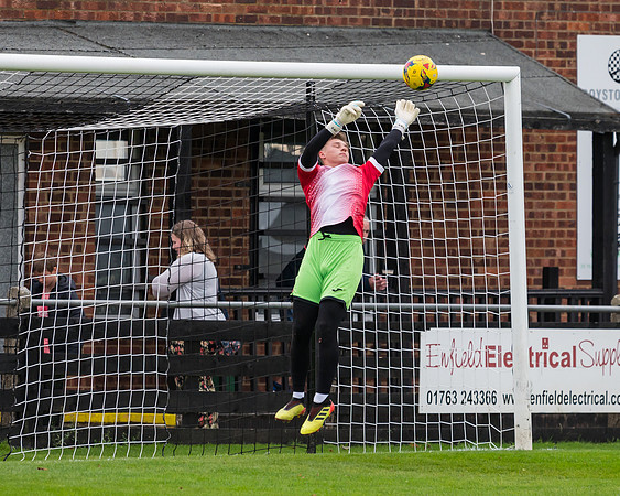Royston Town 2 Rams 1  (18 of 297)