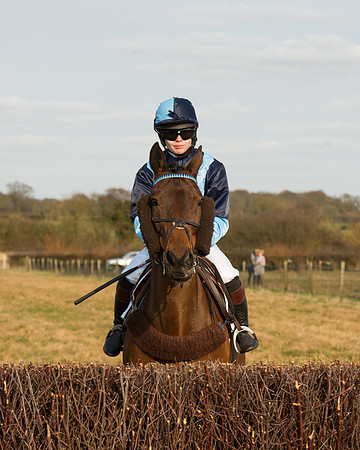Race 4 - Ladies Open (12 of 46).jpg