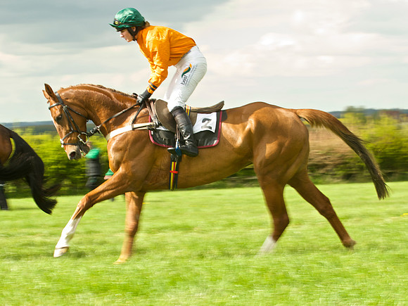 Kimblewick at Kimble Restricted Race