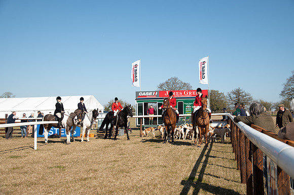 Hunt Horses annd Hound parade (4 of 44)
