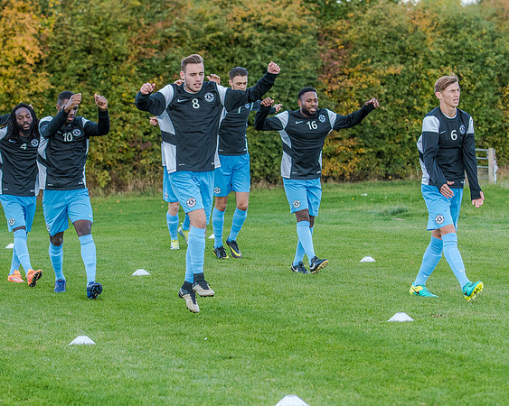 AFC Oaklands v Bengeo Trinity - Warm Up (27 of 109)