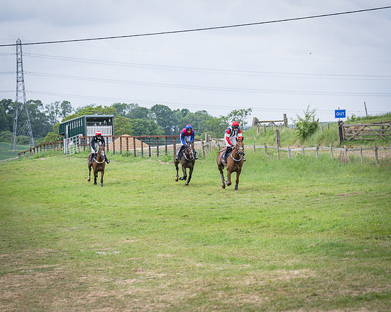 Race 2 - The Restricted race (27 of 84)