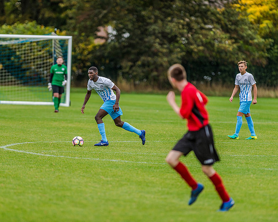 AFC Oaklands 2 v 1 Bengeo Trinity - Warm Up (276 of 297)