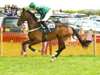 Kimblewick at Kimble Restricted Race