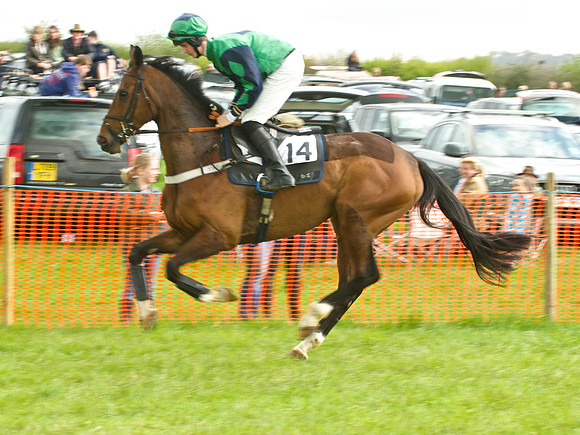 Kimblewick at Kimble Restricted Race