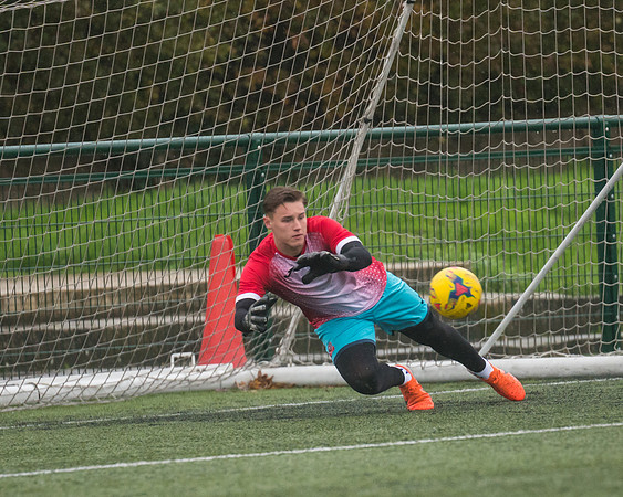 Hendon 2 Rams 1  (14 of 260)