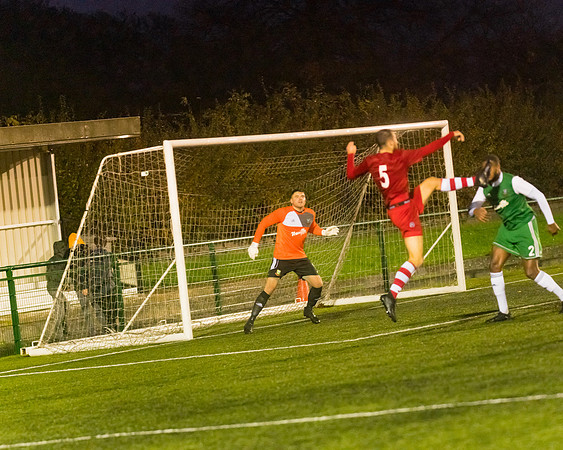 Hendon 2 Rams 1  (252 of 260)