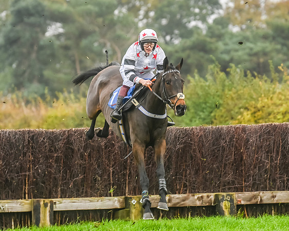 Race 4 - Restricted (5 of 33)
