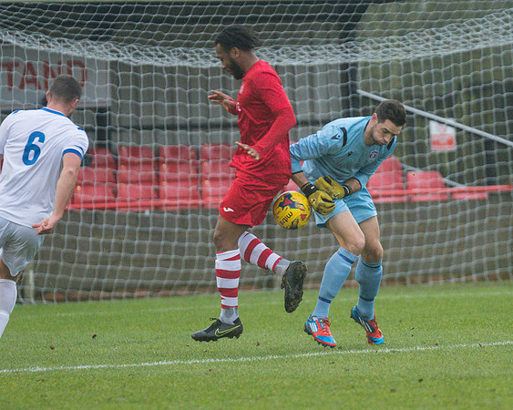 Rams 0 Swindon Supermarine 0  (69 of 289)