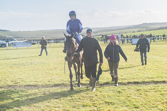 Race 4 - Veteran Horses (140 of 167)