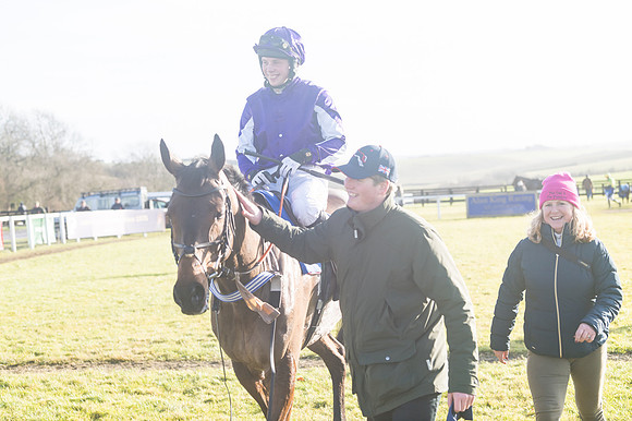 Race 4 - Veteran Horses (144 of 167)