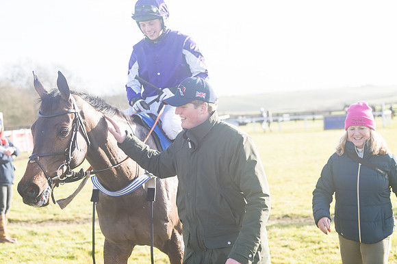 Race 4 - Veteran Horses (147 of 167)