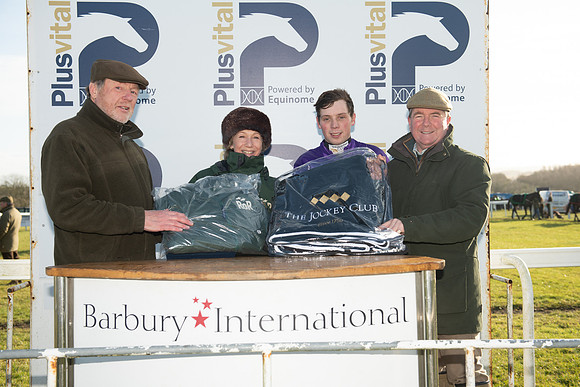 Race 4 - Veteran Horses (167 of 167)