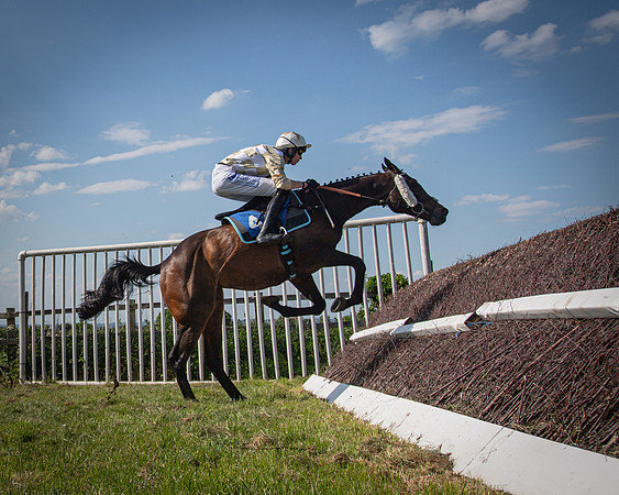 Race 4 Empire De Maulde - Seb Mead winners of The Perry’s of Aylesbury Jaecoo Men’s Open Race (88 of 190)