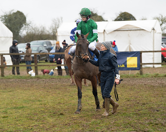 Race 6 - Young Horse Maiden (8 of 124)