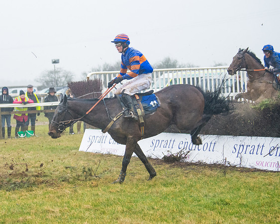 Race 7 - Open Maiden (94 of 200)