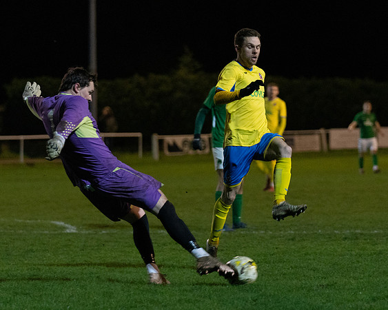Newport Pagnell 1 [3] Rams 1 [1] (61 of 204)