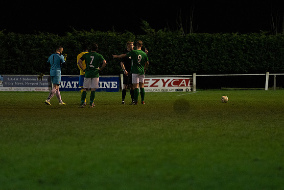 Newport Pagnell 1 [3] Rams 1 [1] (74 of 204)