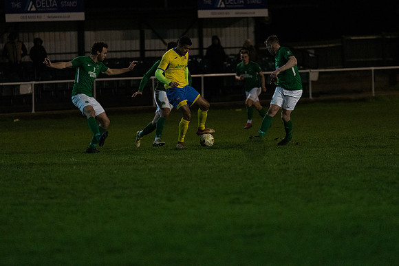 Newport Pagnell 1 [3] Rams 1 [1] (83 of 204)