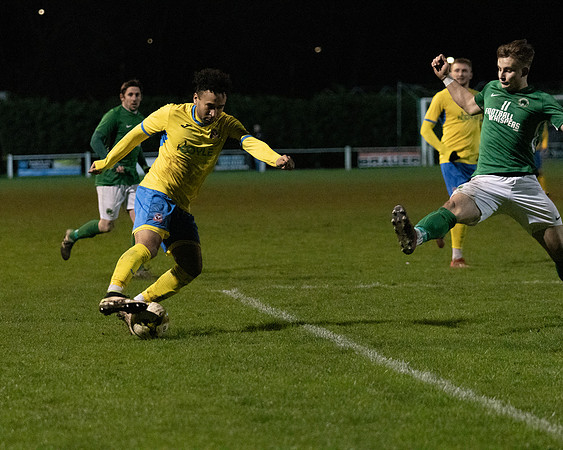 Newport Pagnell 1 [3] Rams 1 [1] (94 of 204)