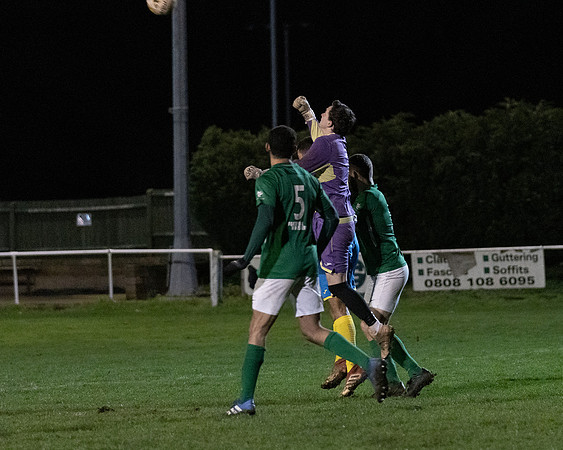 Newport Pagnell 1 [3] Rams 1 [1] (105 of 204)