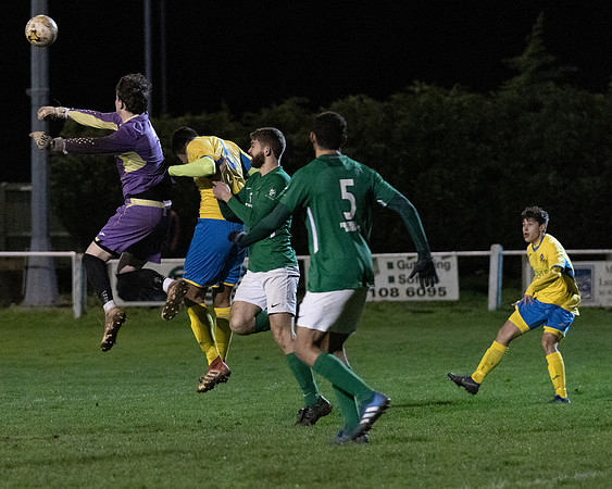 Newport Pagnell 1 [3] Rams 1 [1] (107 of 204)