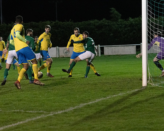 Newport Pagnell 1 [3] Rams 1 [1] (112 of 204)