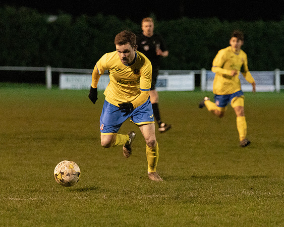 Newport Pagnell 1 [3] Rams 1 [1] (126 of 204)