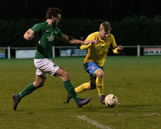Newport Pagnell 1 [3] Rams 1 [1] (129 of 204)