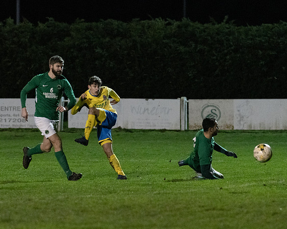 Newport Pagnell 1 [3] Rams 1 [1] (134 of 204)