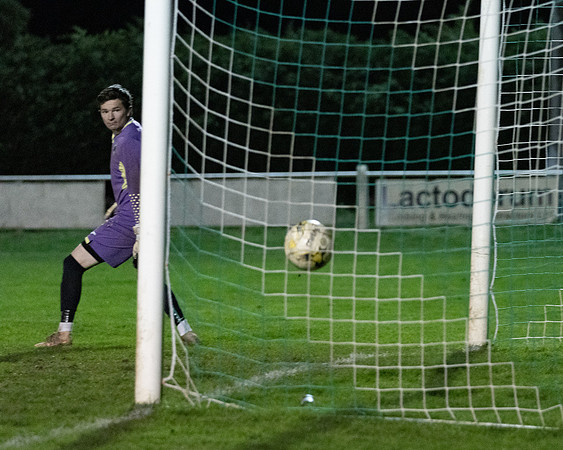Newport Pagnell 1 [3] Rams 1 [1] (136 of 204)