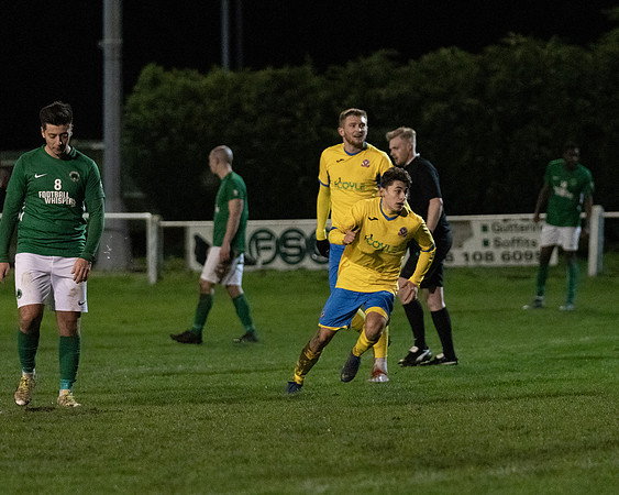 Newport Pagnell 1 [3] Rams 1 [1] (138 of 204)