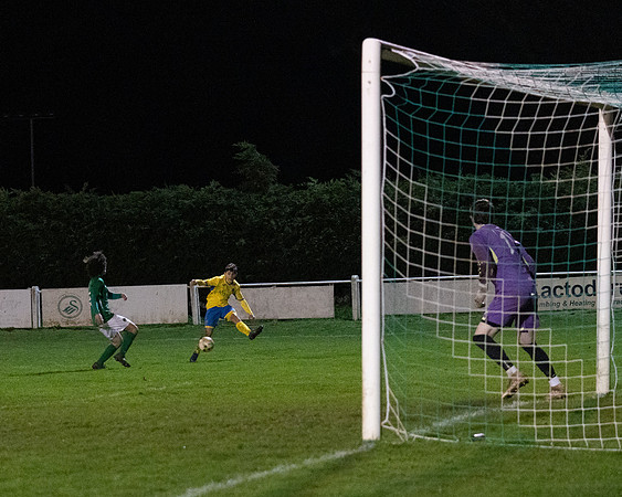 Newport Pagnell 1 [3] Rams 1 [1] (172 of 204)