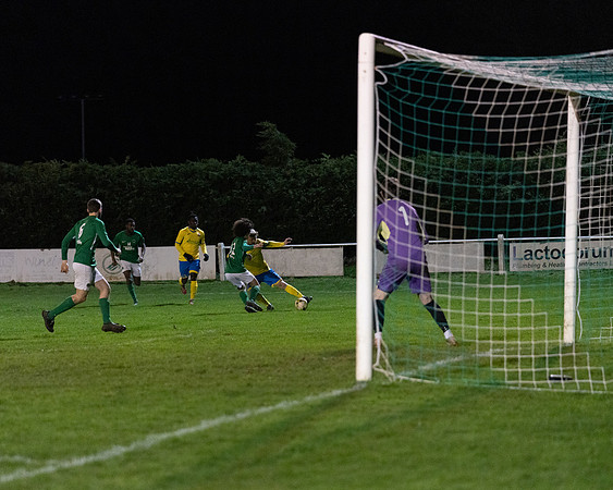 Newport Pagnell 1 [3] Rams 1 [1] (180 of 204)
